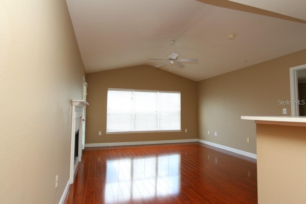 18517 BRIDLE CLUB DR #18517 — photo 7