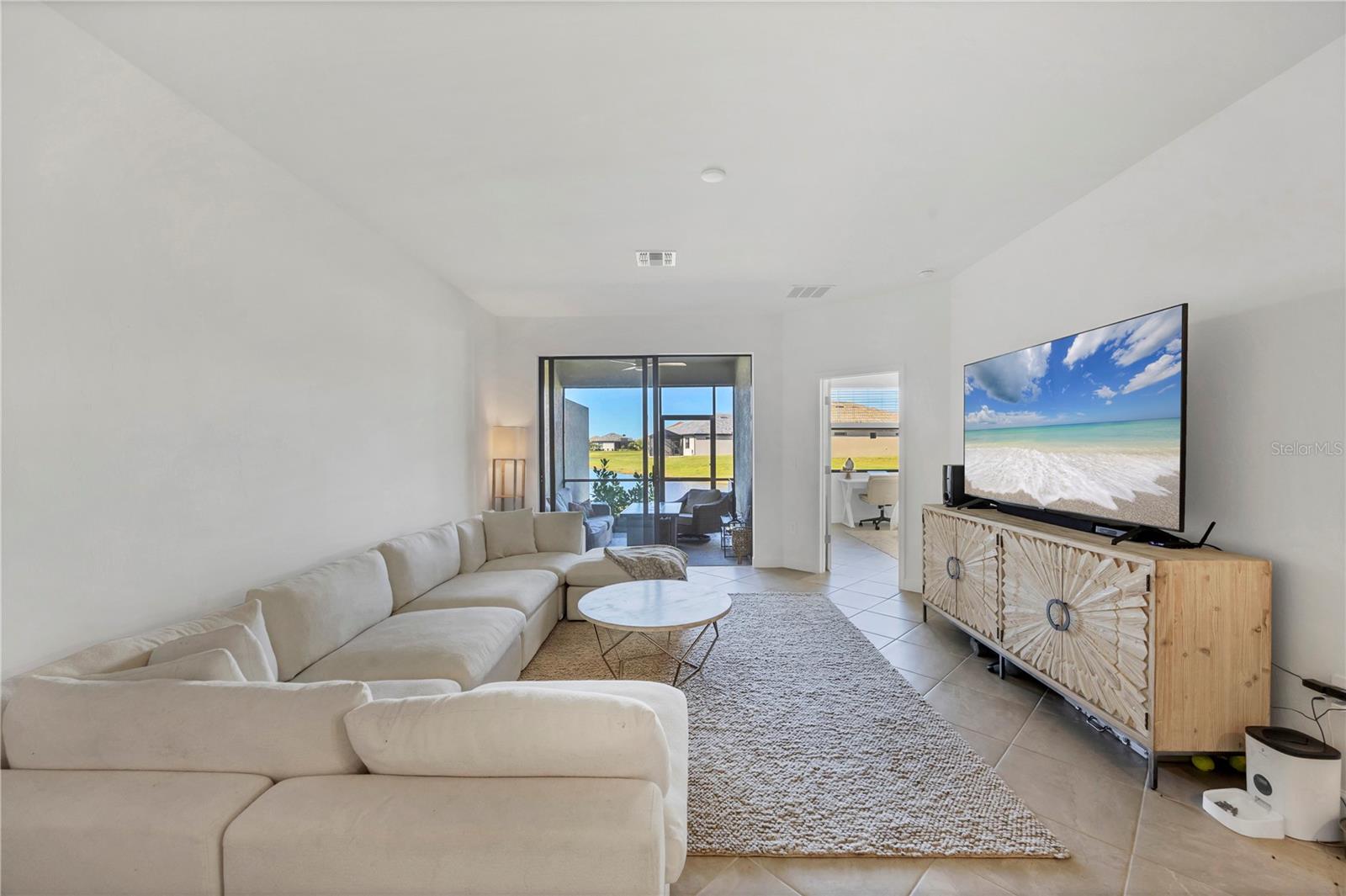 15733 SUNNY DAY DR — photo 3