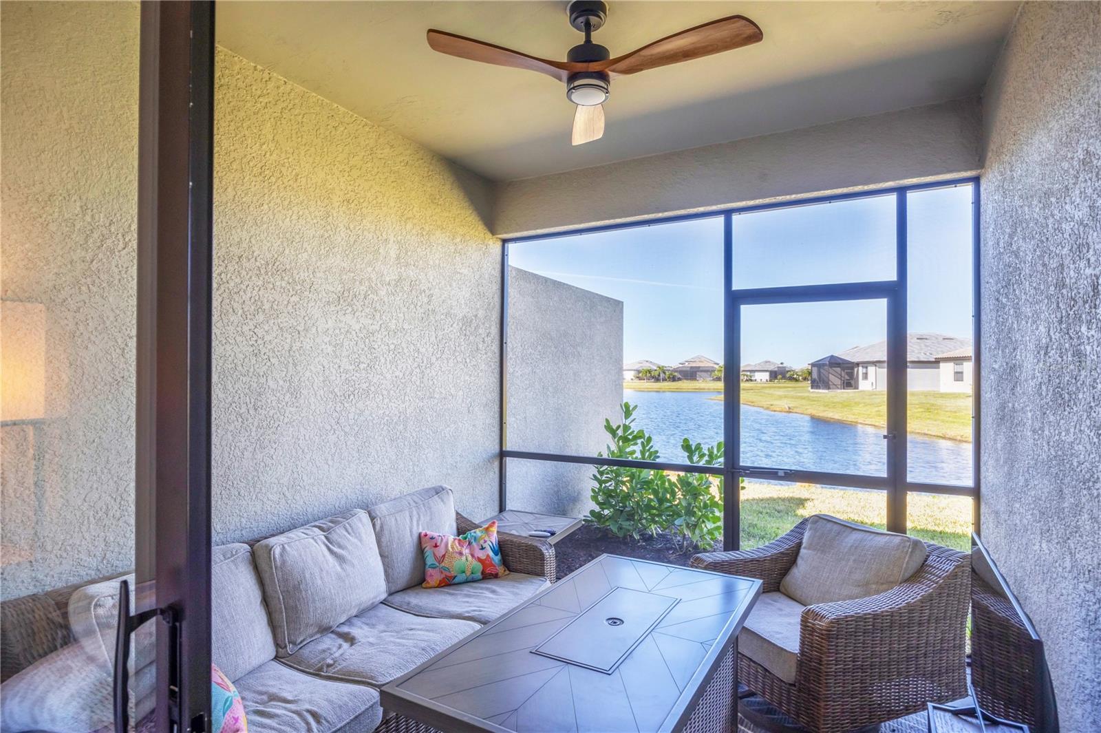 15733 SUNNY DAY DR — photo 17