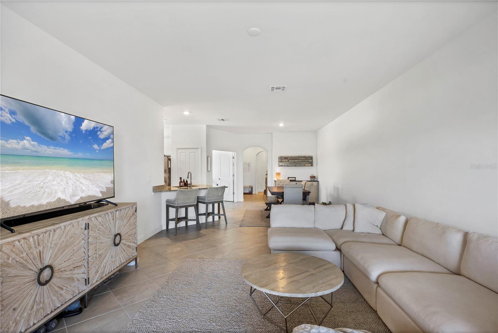 15733 SUNNY DAY DR — photo 4