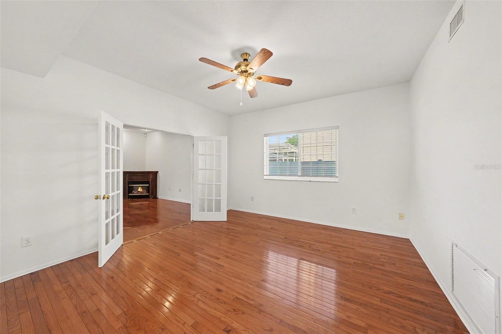4227 BALINGTON DR — photo 9