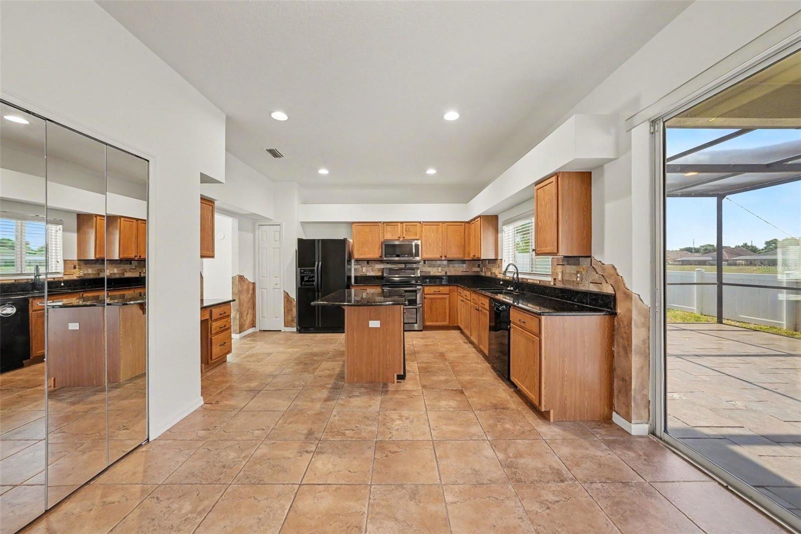 4227 BALINGTON DR — photo 17