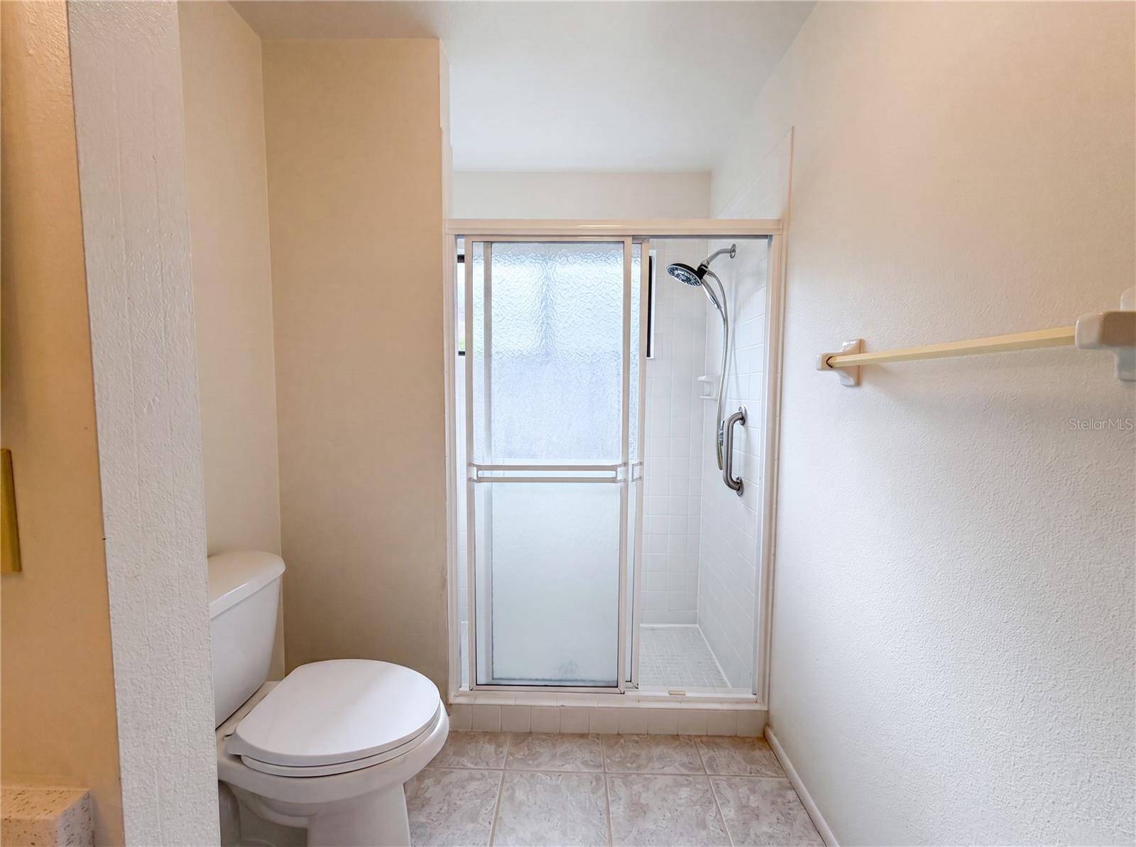 1407 WILLOW OAK CIR #1407 — photo 22