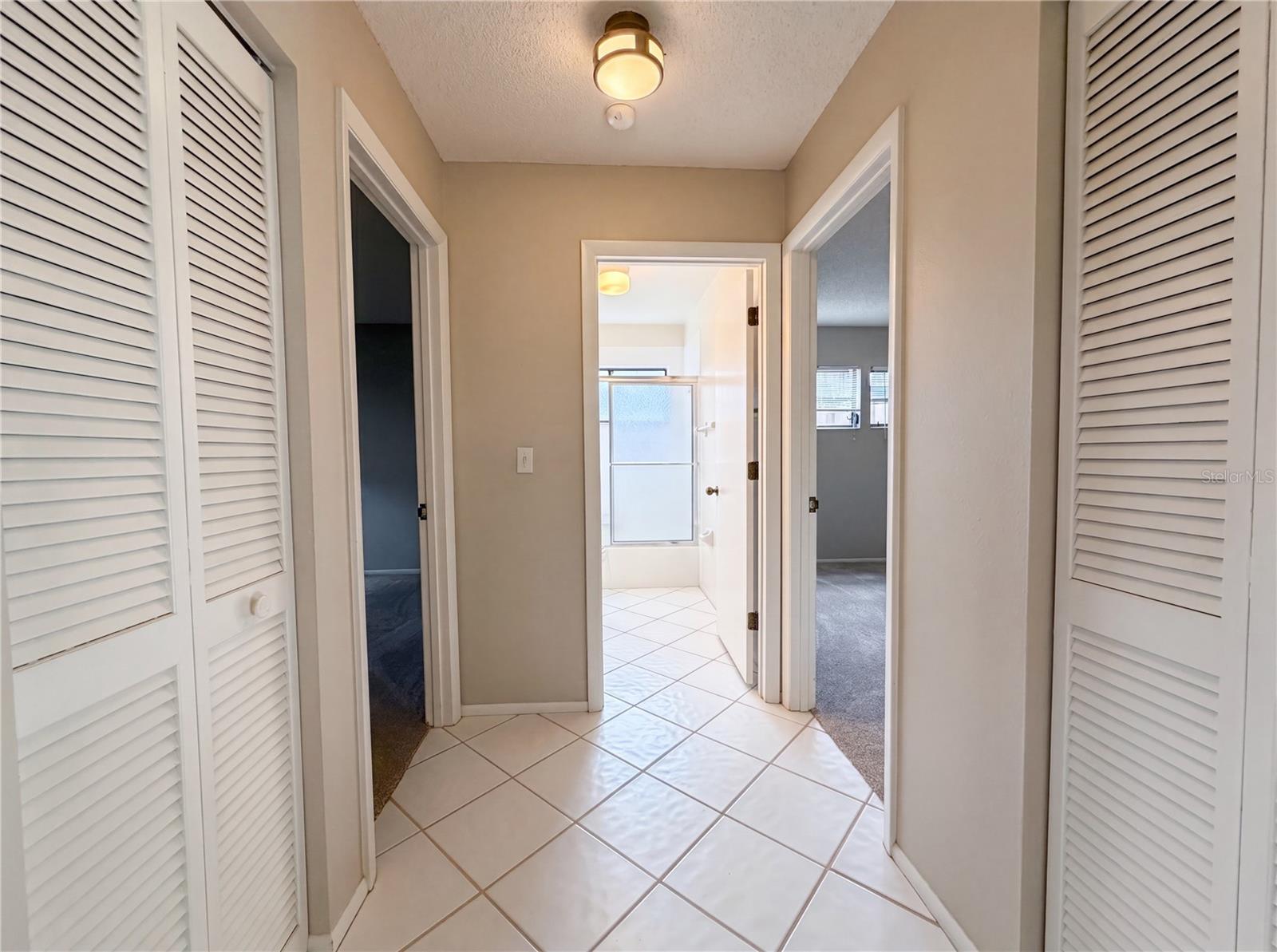 1407 WILLOW OAK CIR #1407 — photo 20