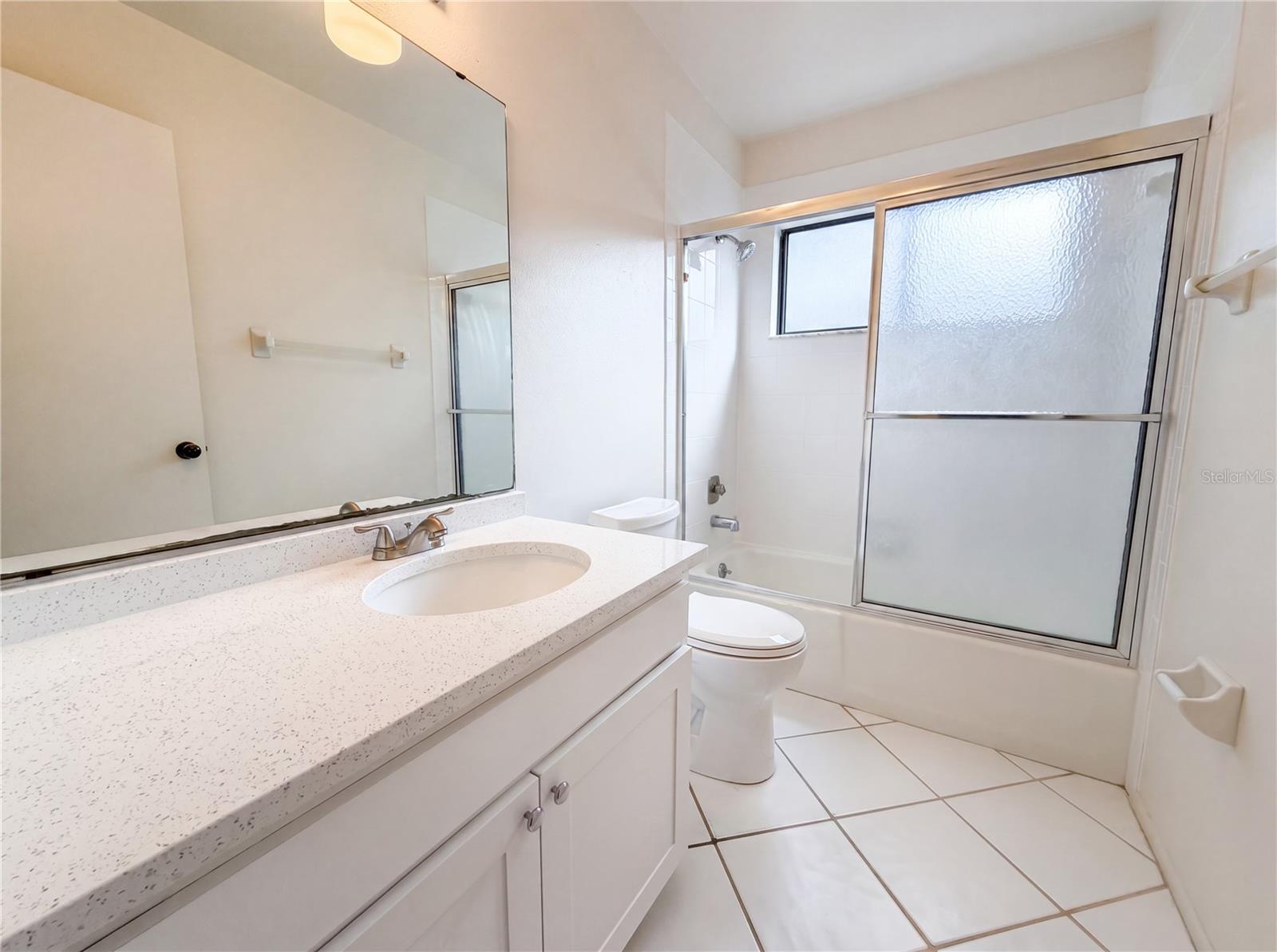 1407 WILLOW OAK CIR #1407 — photo 24