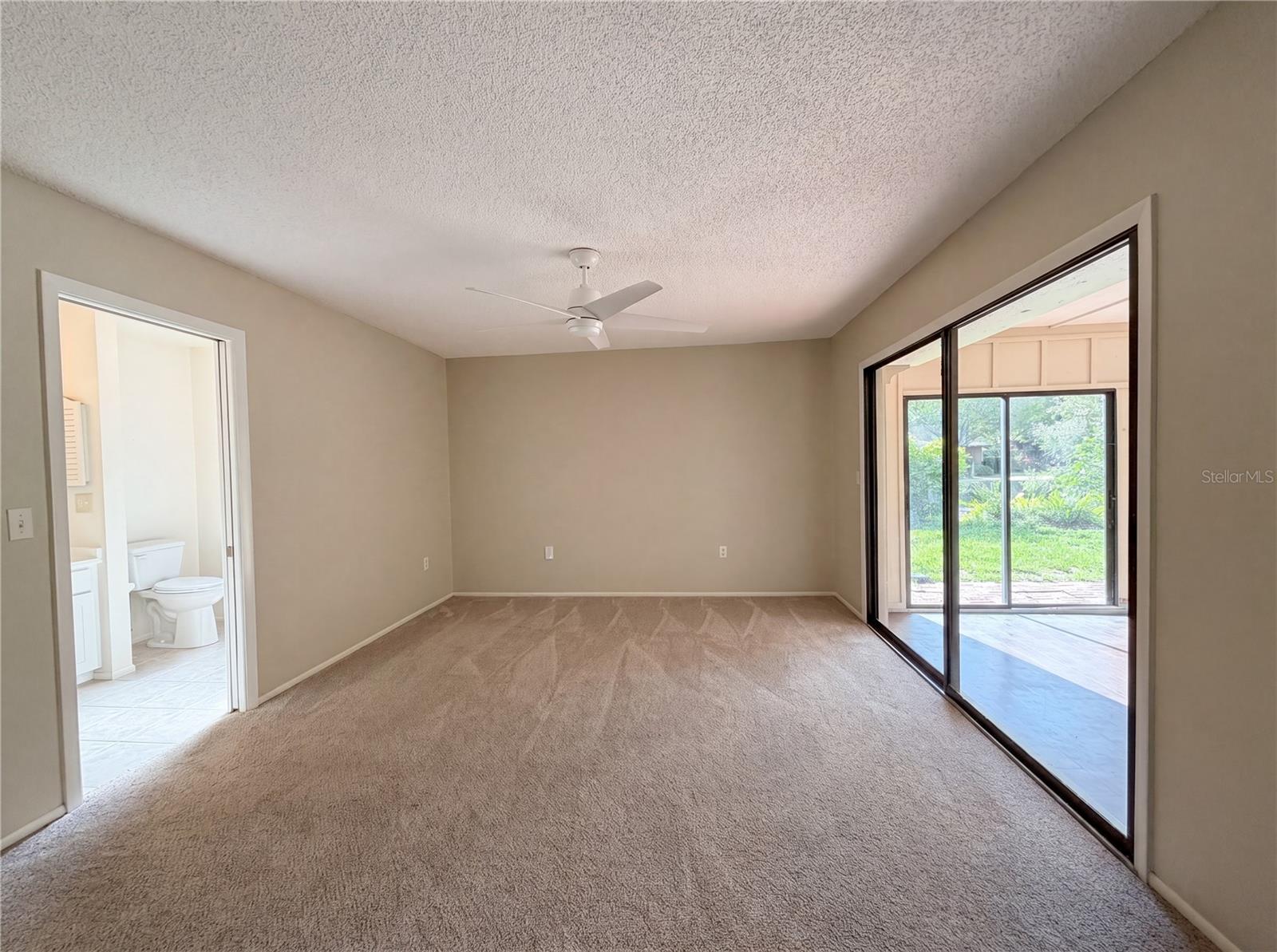 1407 WILLOW OAK CIR #1407 — photo 14