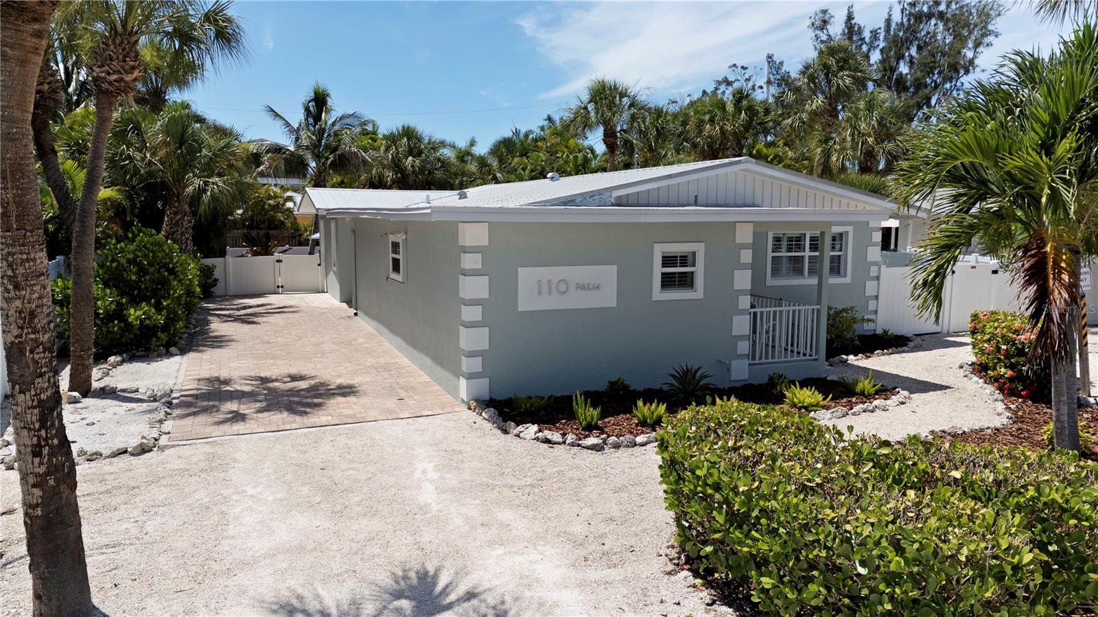110 PALM AVE — photo 32