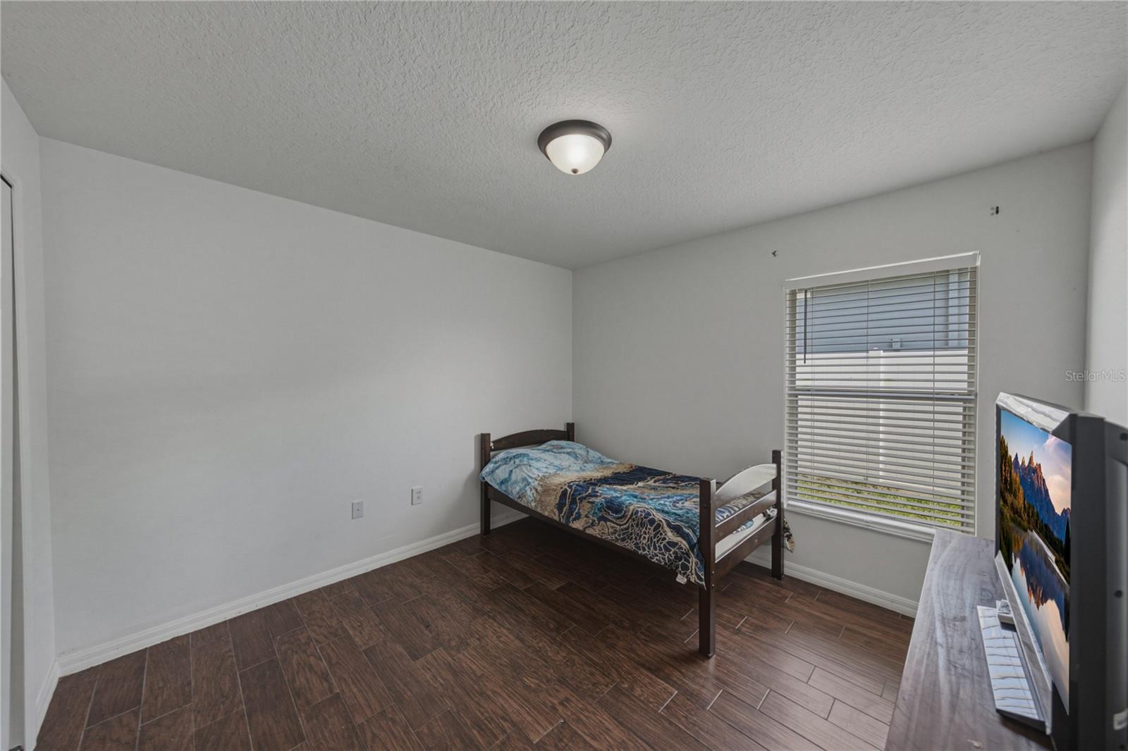 7552 JENO ST — photo 24