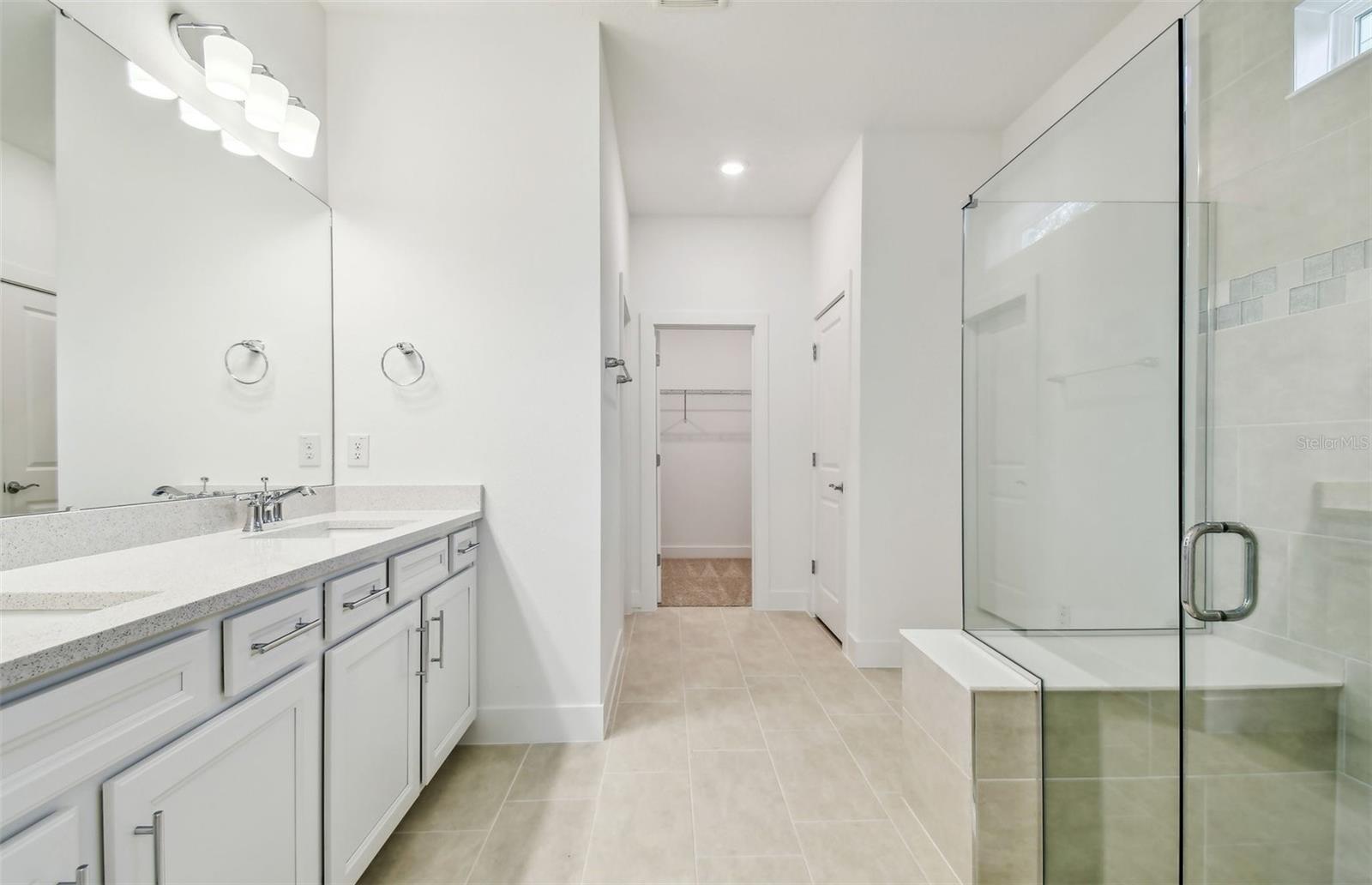 5241 WOLF CREEK DR — photo 15