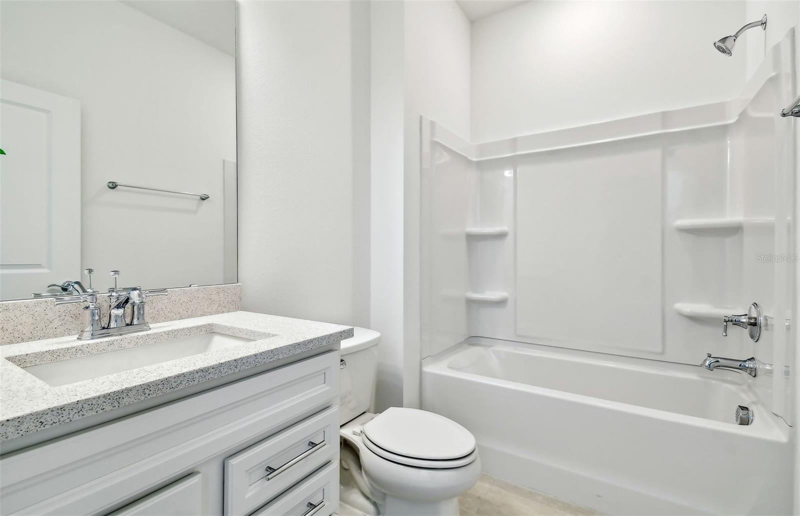 5241 WOLF CREEK DR — photo 12