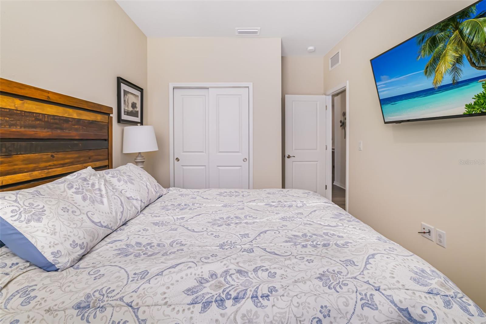 13512 PALMERA VISTA DR — photo 31