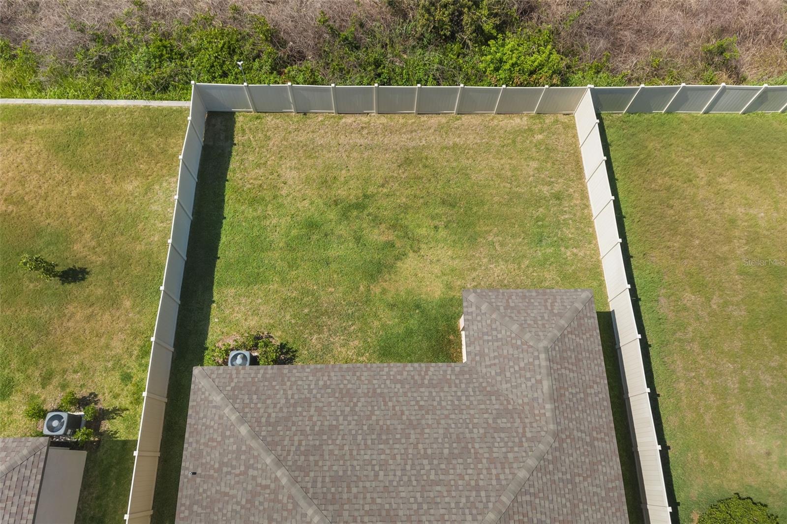 13512 PALMERA VISTA DR — photo 37