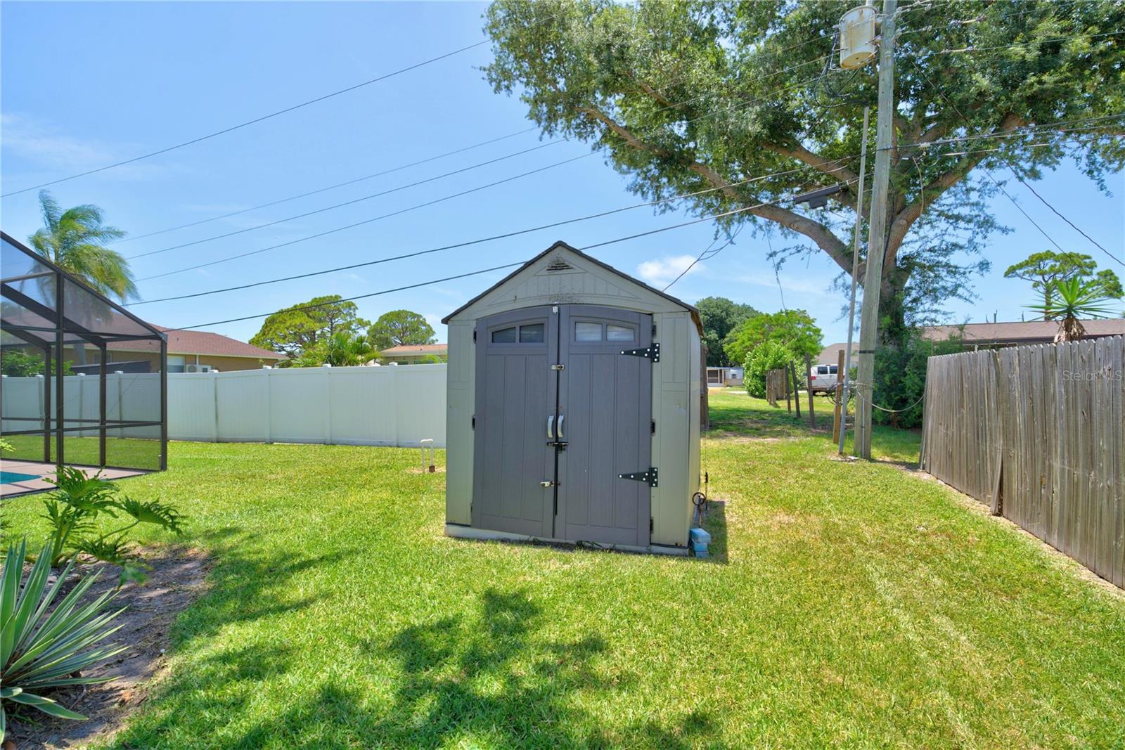 1194 LINDEN RD — photo 46