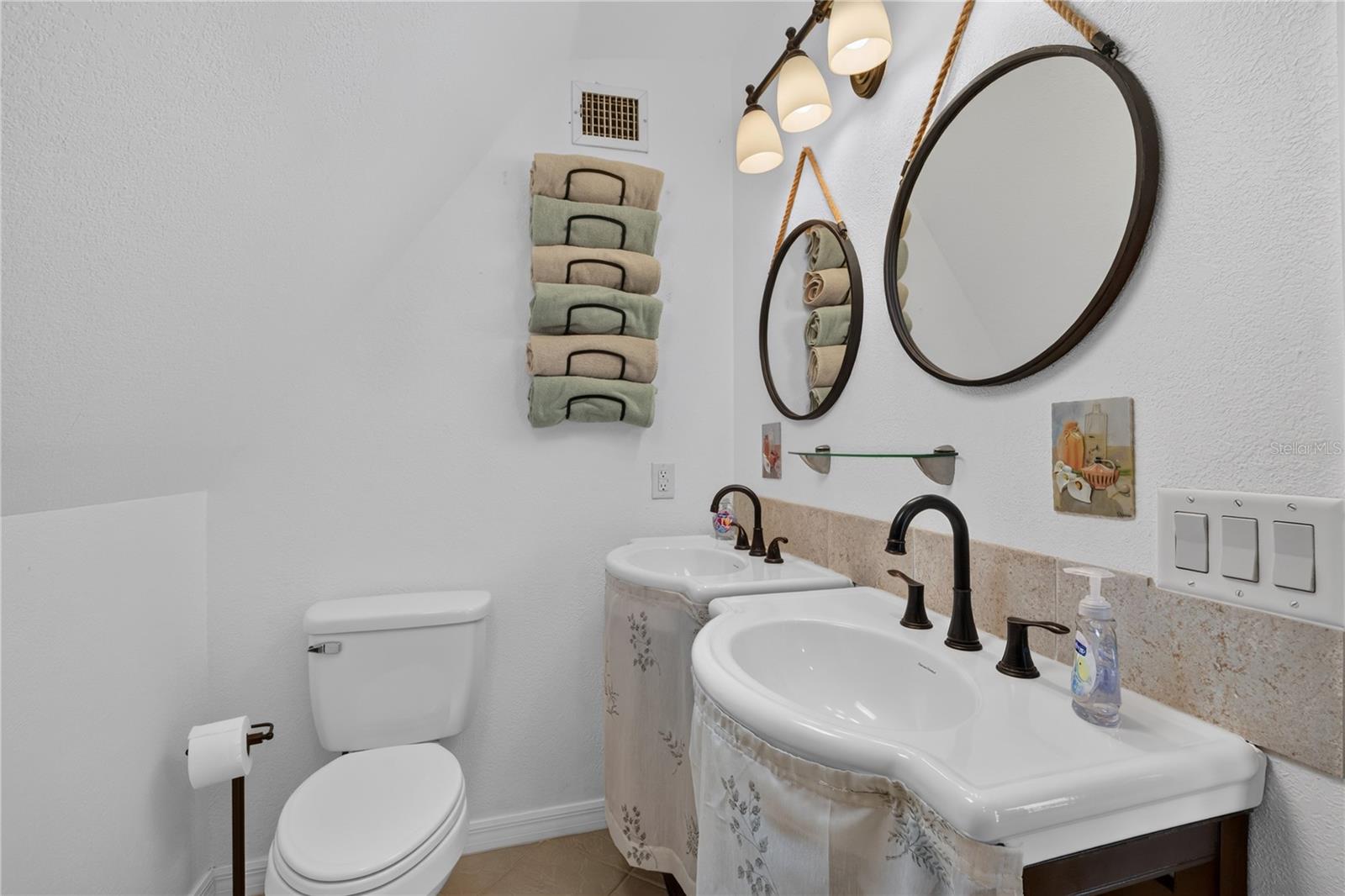 1194 LINDEN RD — photo 29