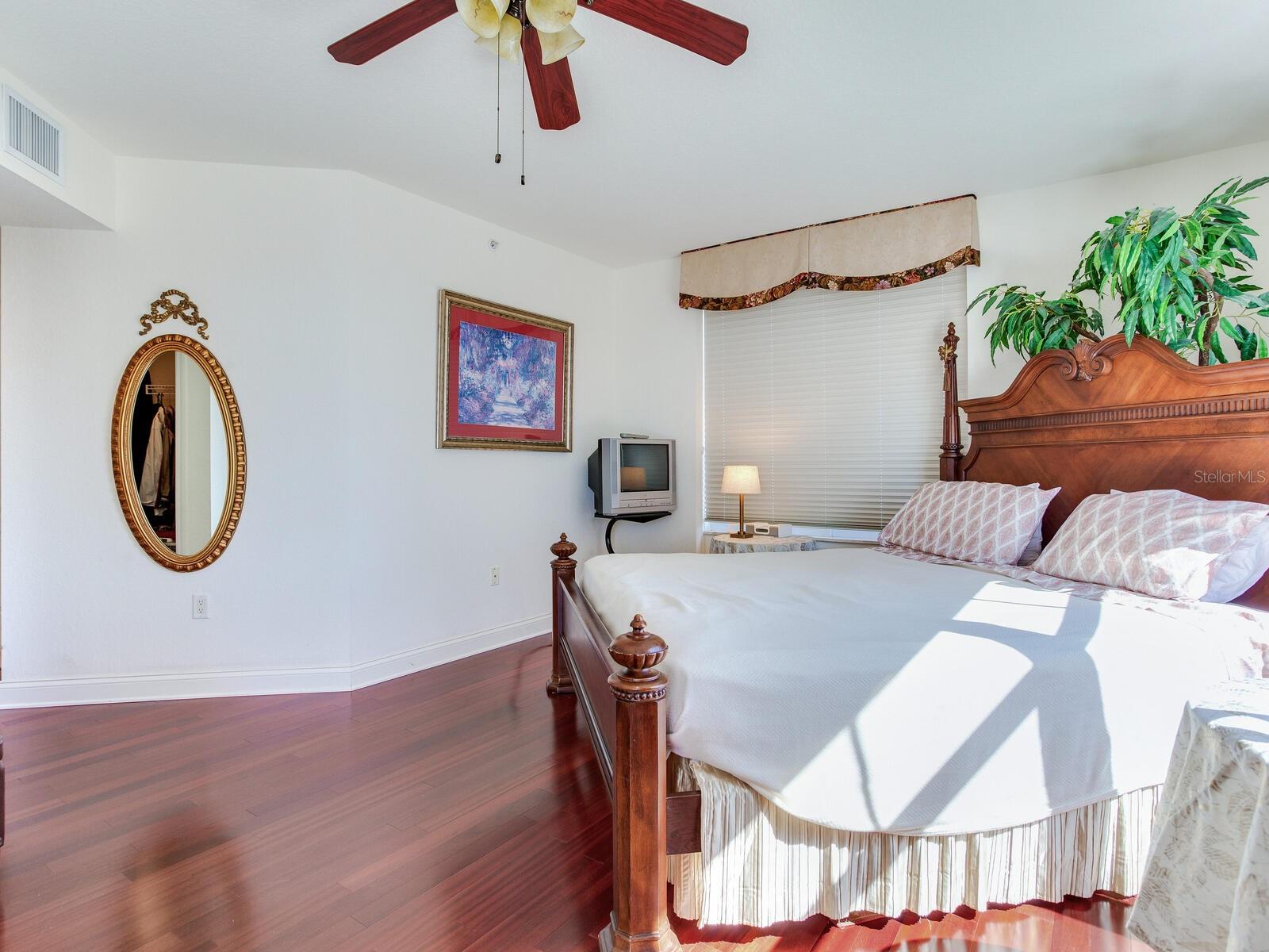 11 SAN MARCO ST #807 — photo 30