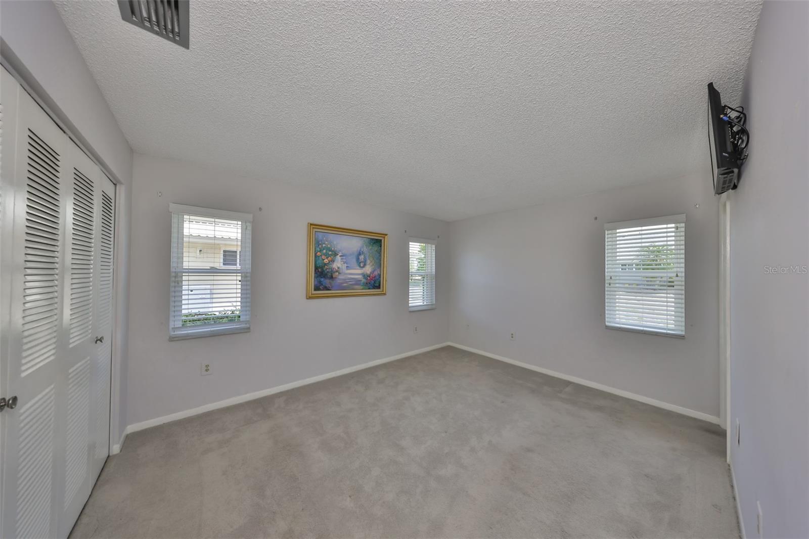 1529 ALLEGHENY DR — photo 16