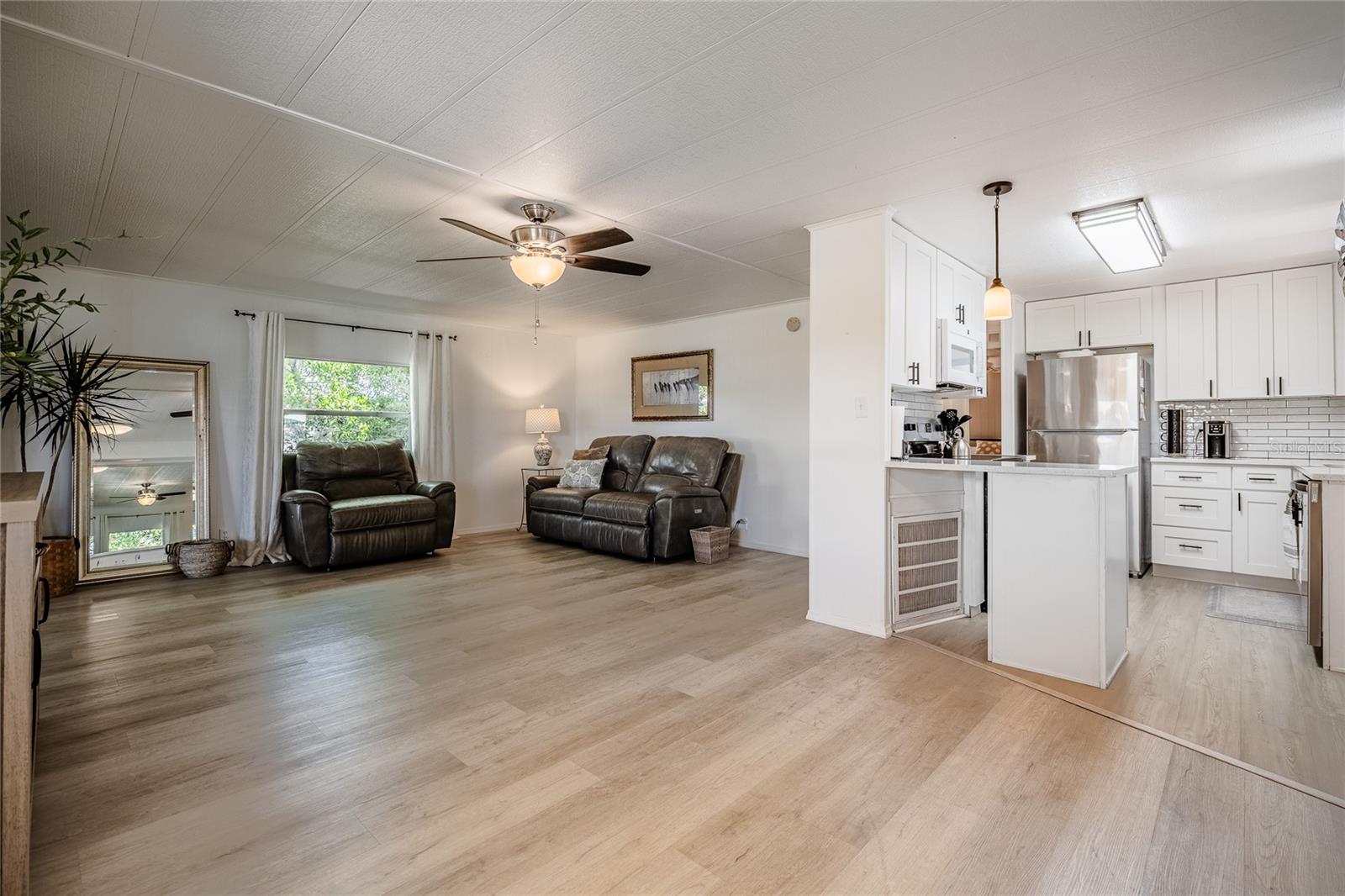 36749 JODI AVE — photo 8