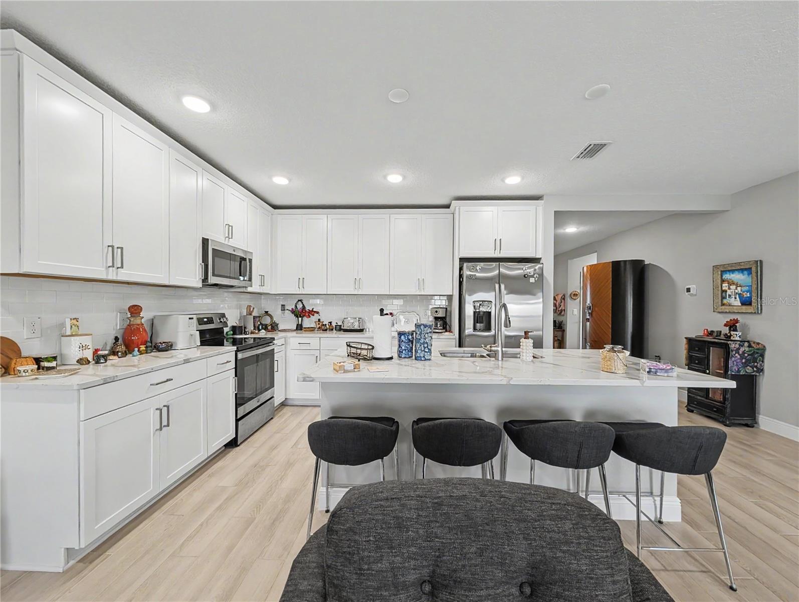 5220 BADINI WAY — photo 7