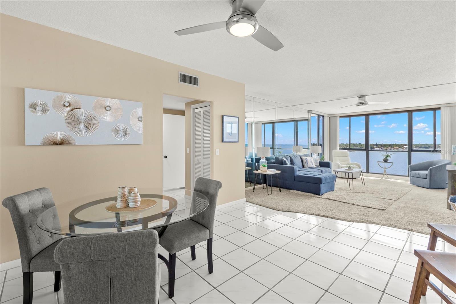 7100 SUNSHINE SKYWAY LN S #703 — photo 8