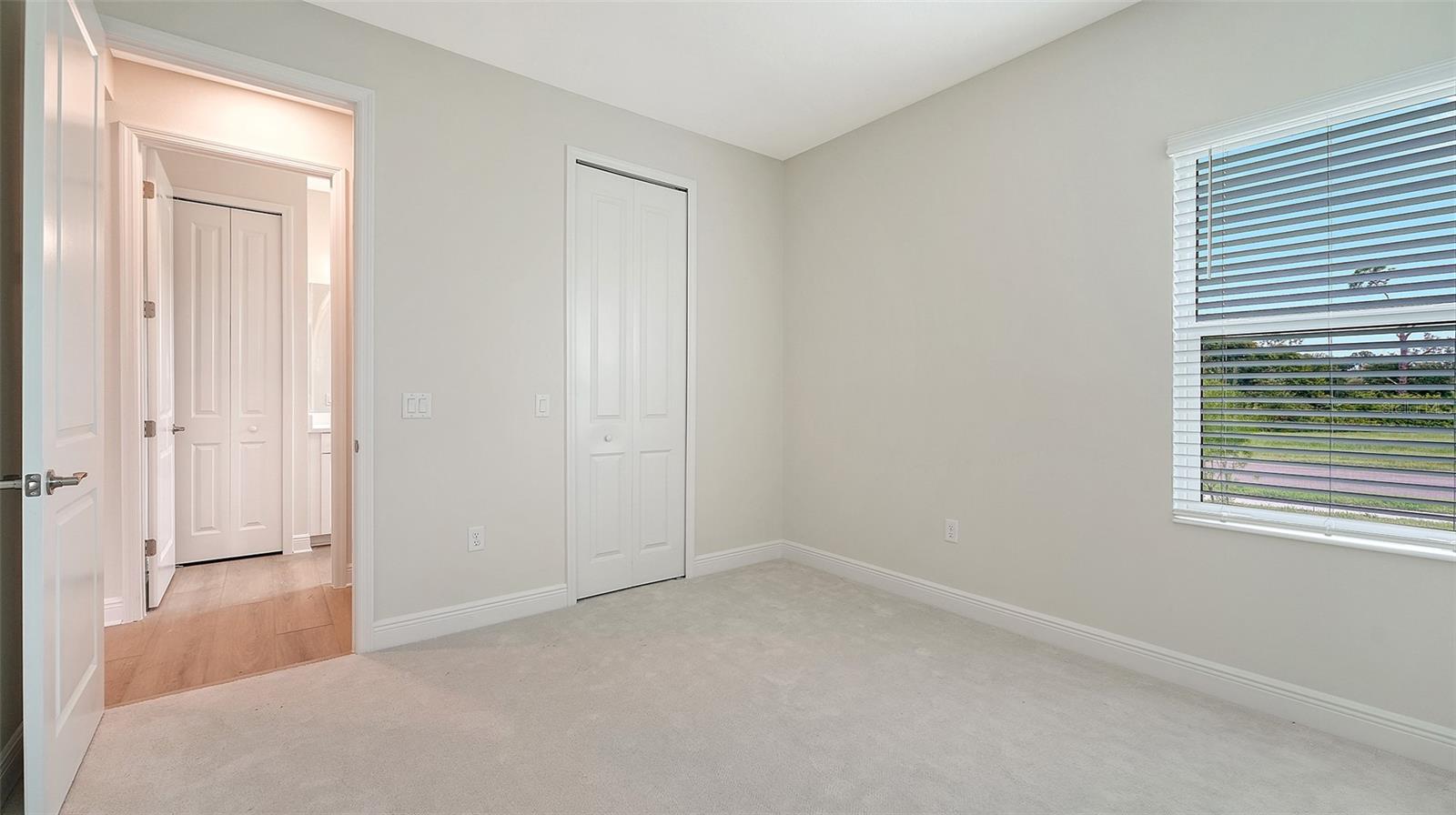 10005 POWELL AVE — photo 26