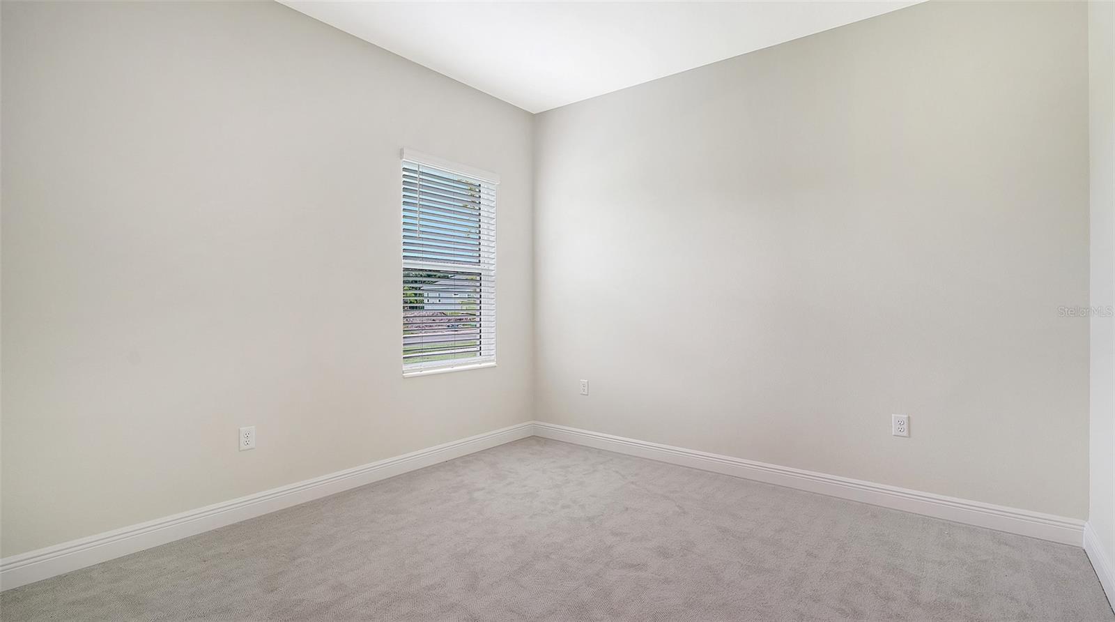 10005 POWELL AVE — photo 25