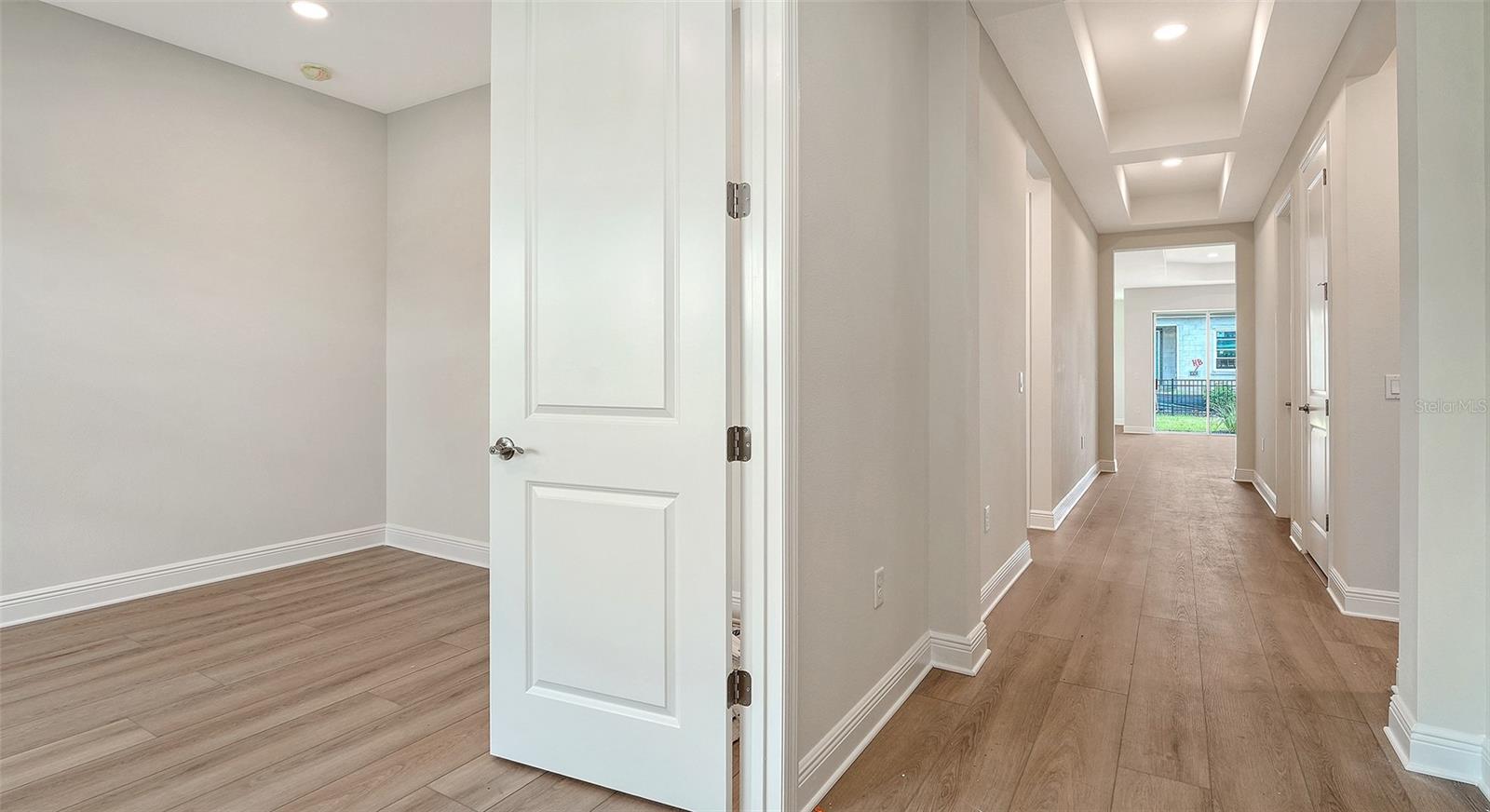 10005 POWELL AVE — photo 21