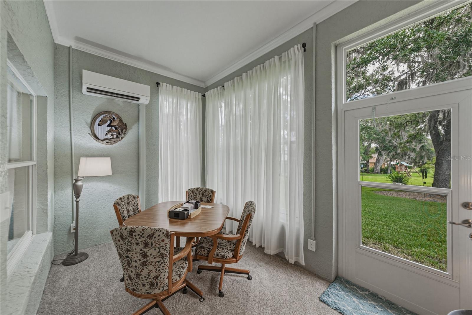 12215 WOODLANDS CIR — photo 27