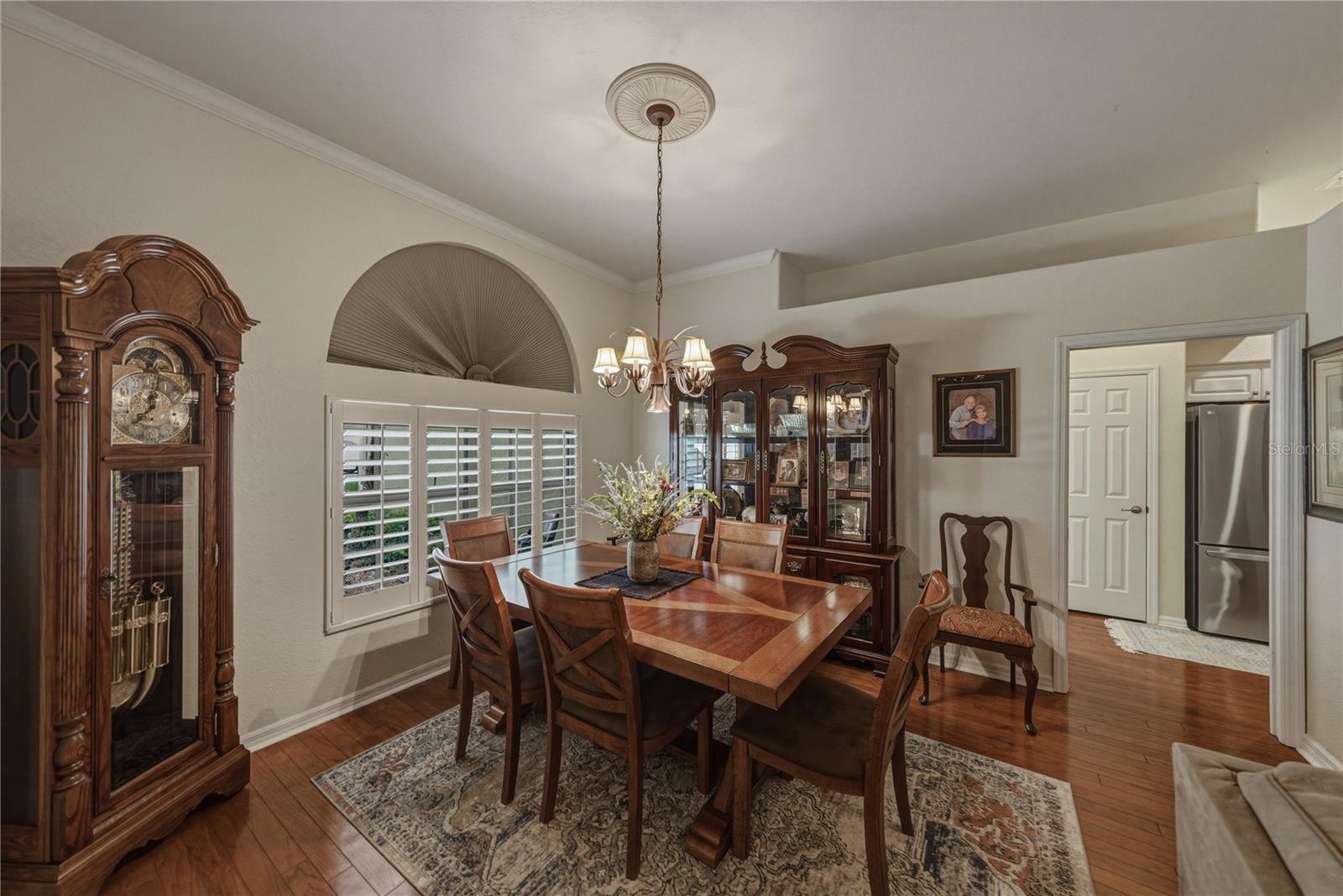 12215 WOODLANDS CIR — photo 22