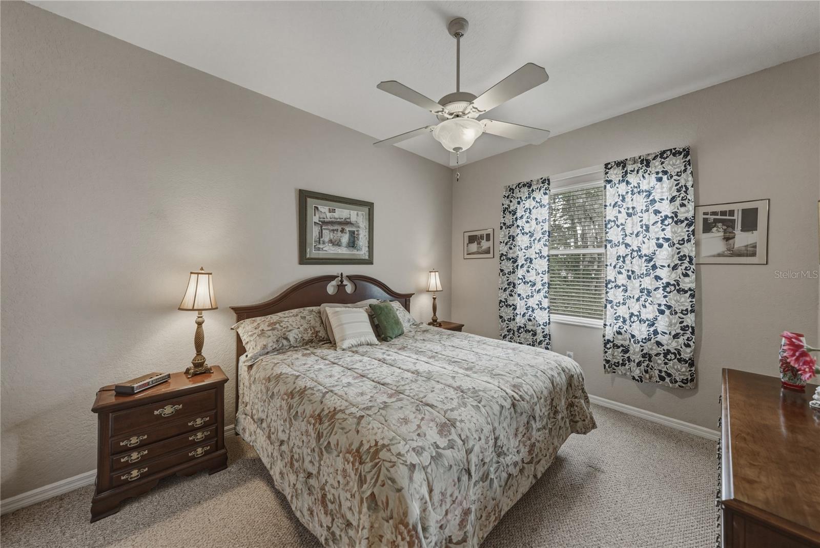 12215 WOODLANDS CIR — photo 37