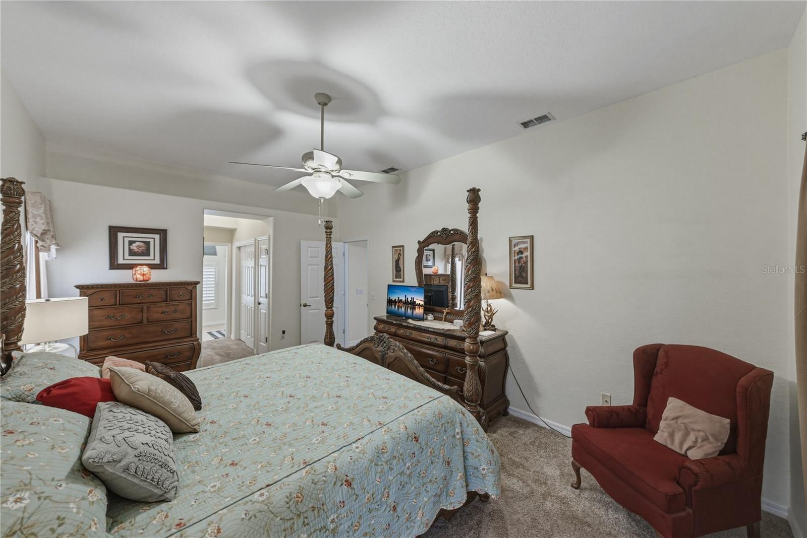 12215 WOODLANDS CIR — photo 33
