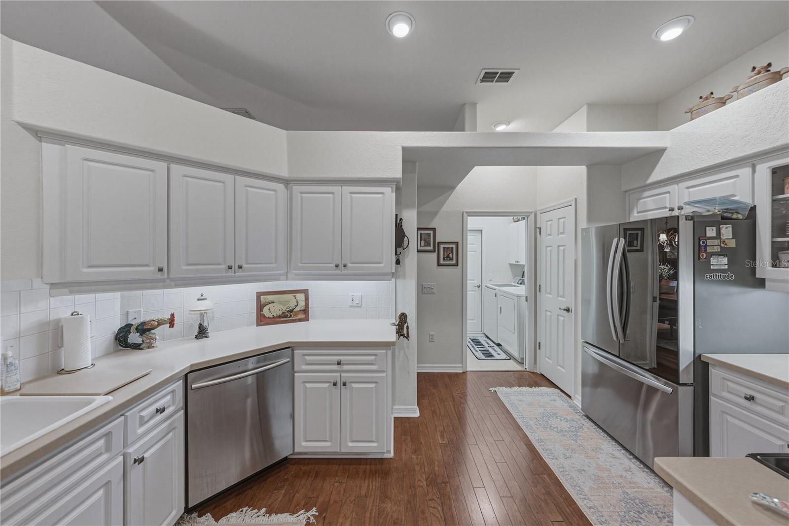 12215 WOODLANDS CIR — photo 16