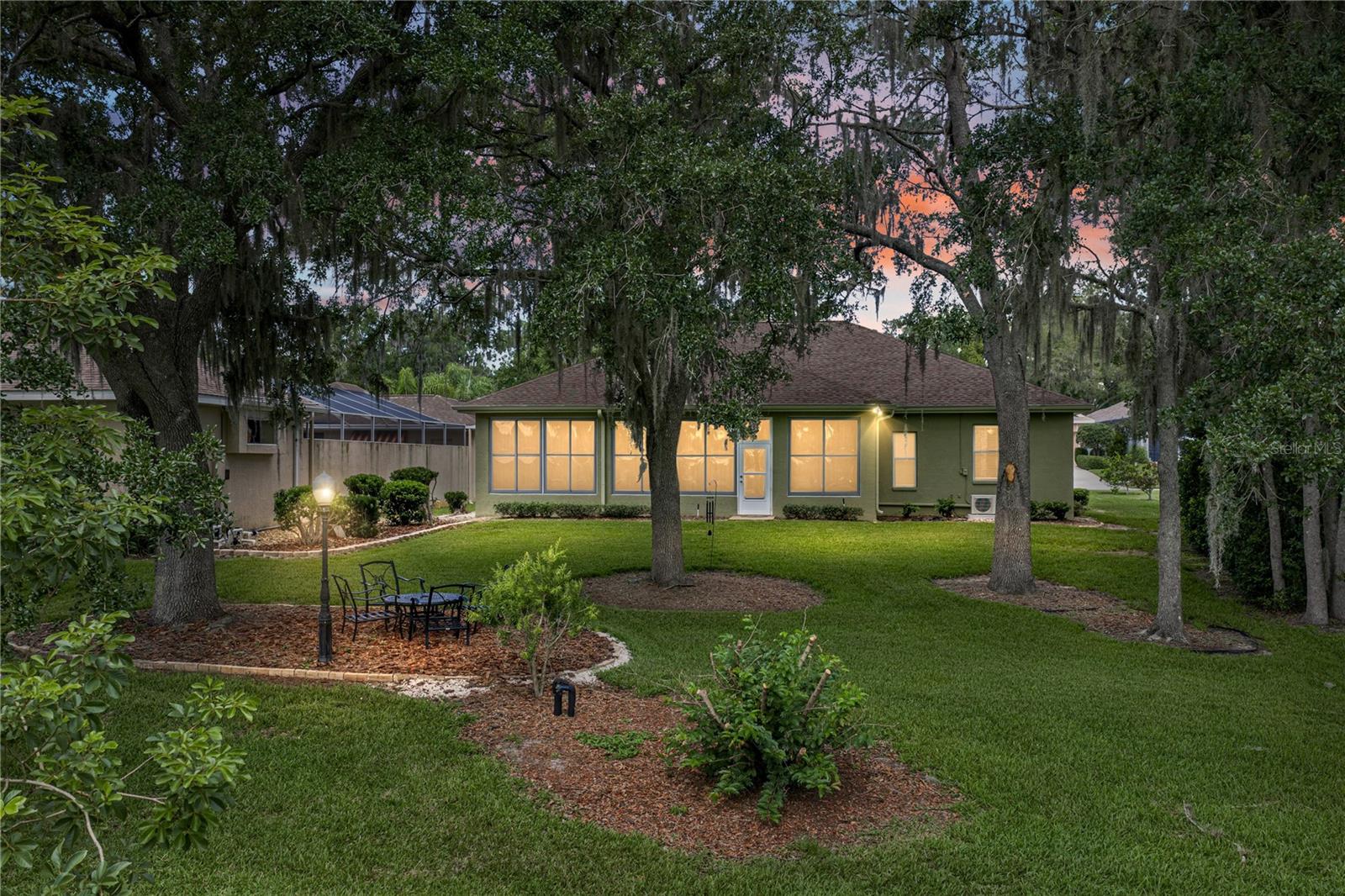12215 WOODLANDS CIR — photo 45