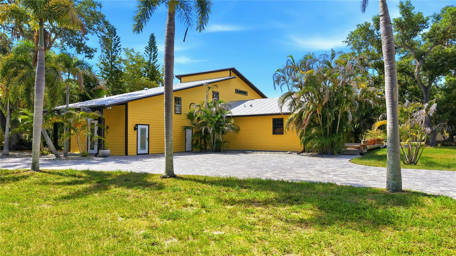 3348 ALAMO LN — photo 10