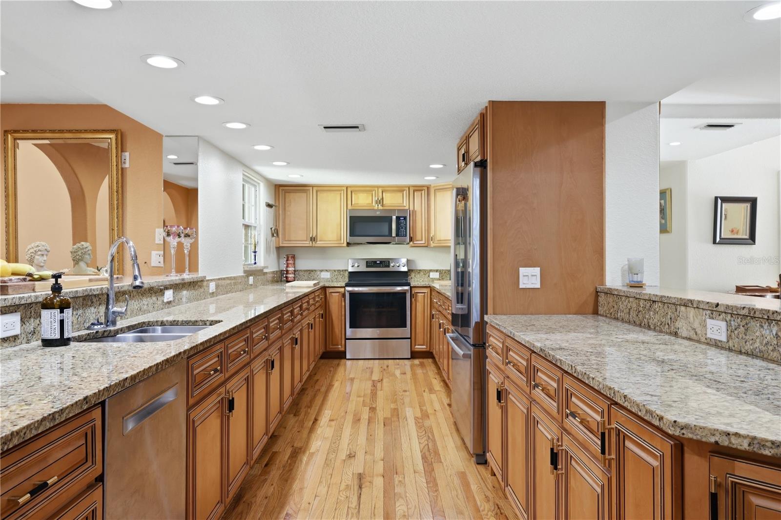 3348 ALAMO LN — photo 44