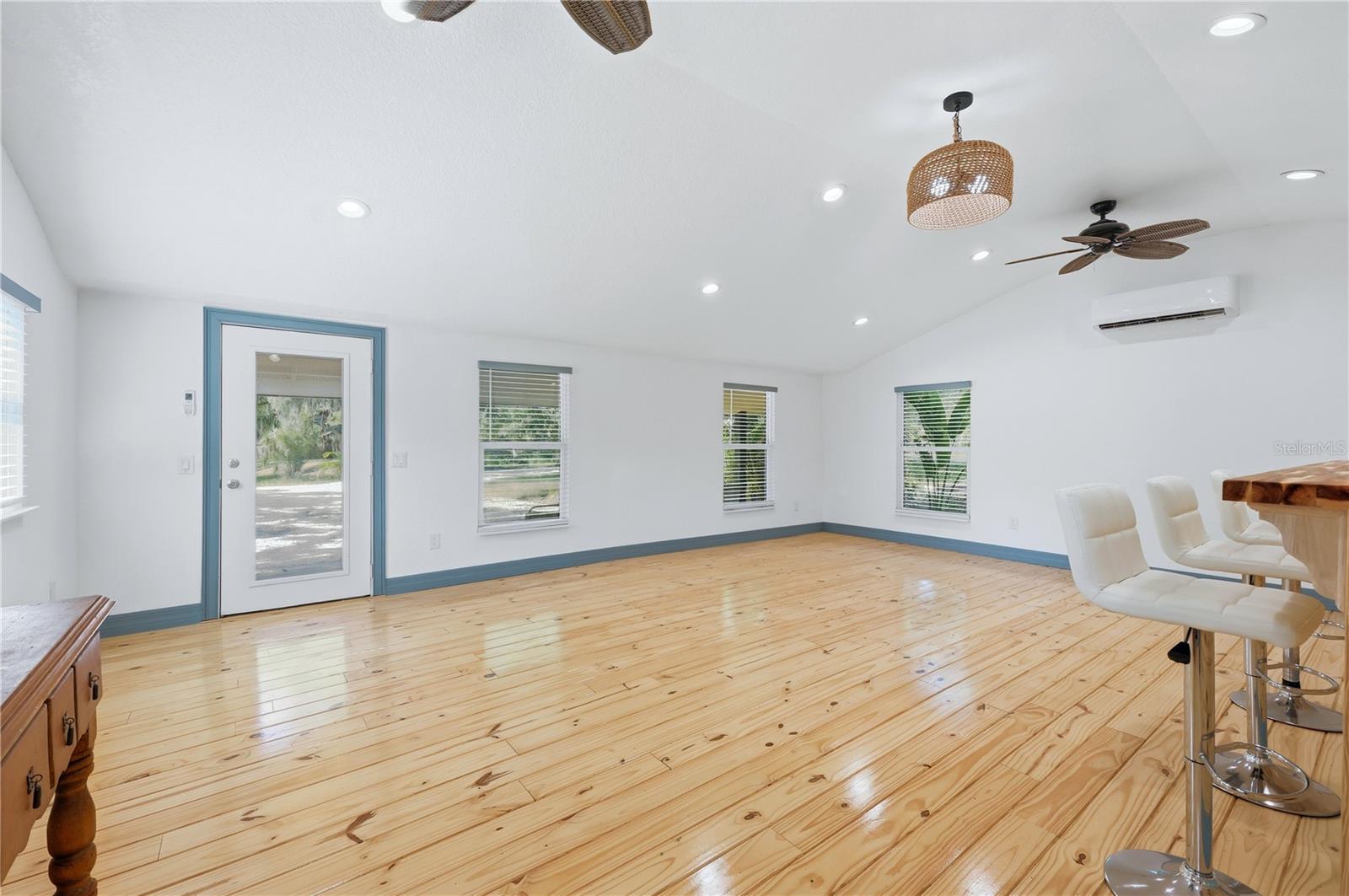 3348 ALAMO LN — photo 94