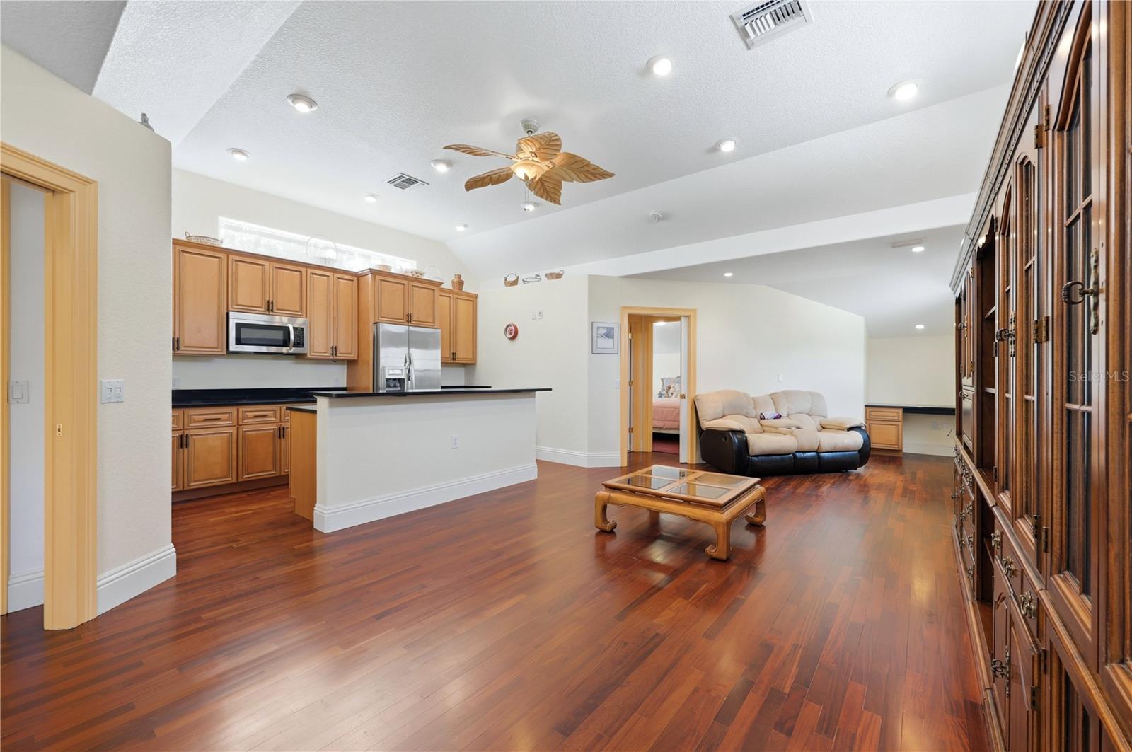 3348 ALAMO LN — photo 69
