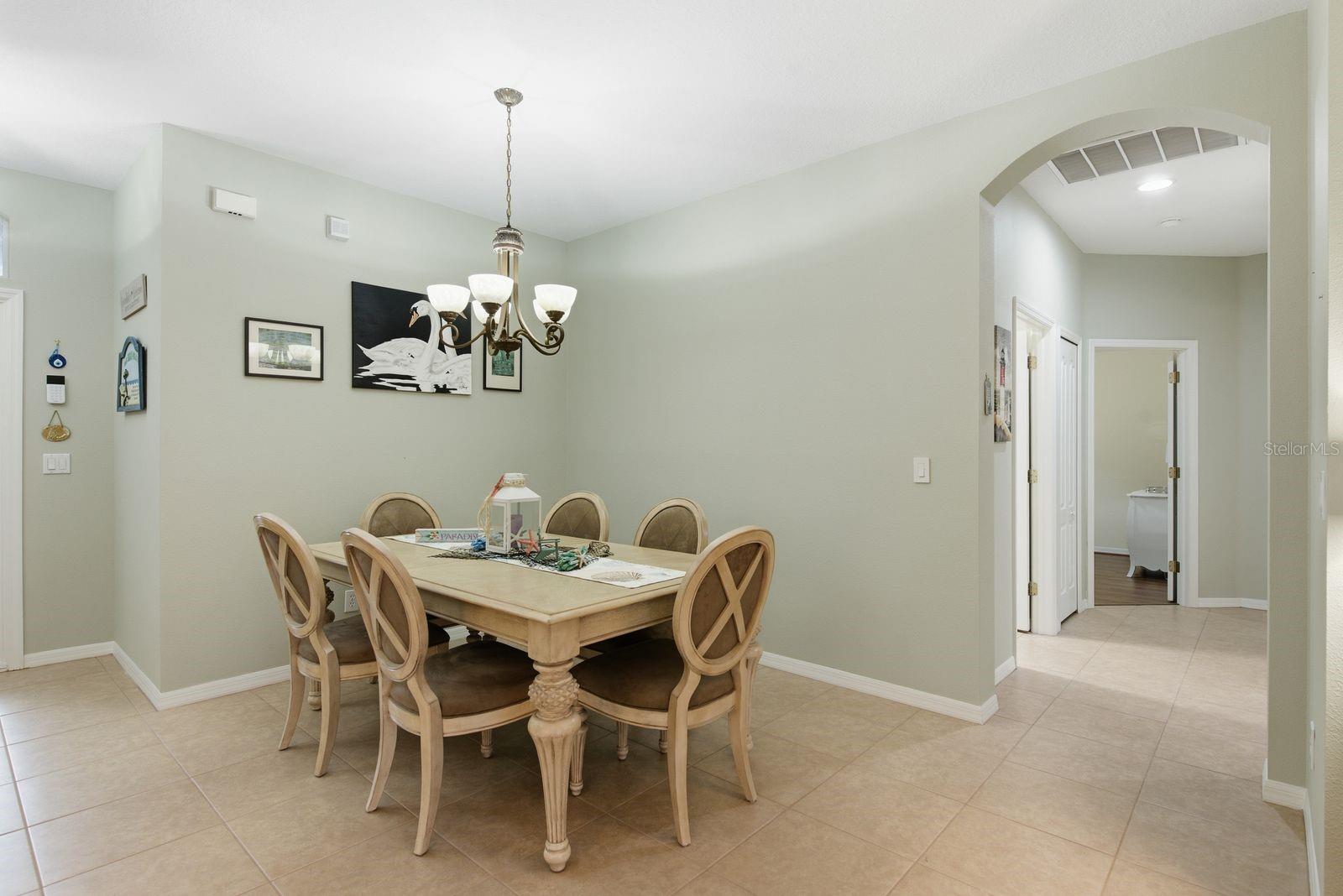 4882 W BREEZE CIR — photo 10