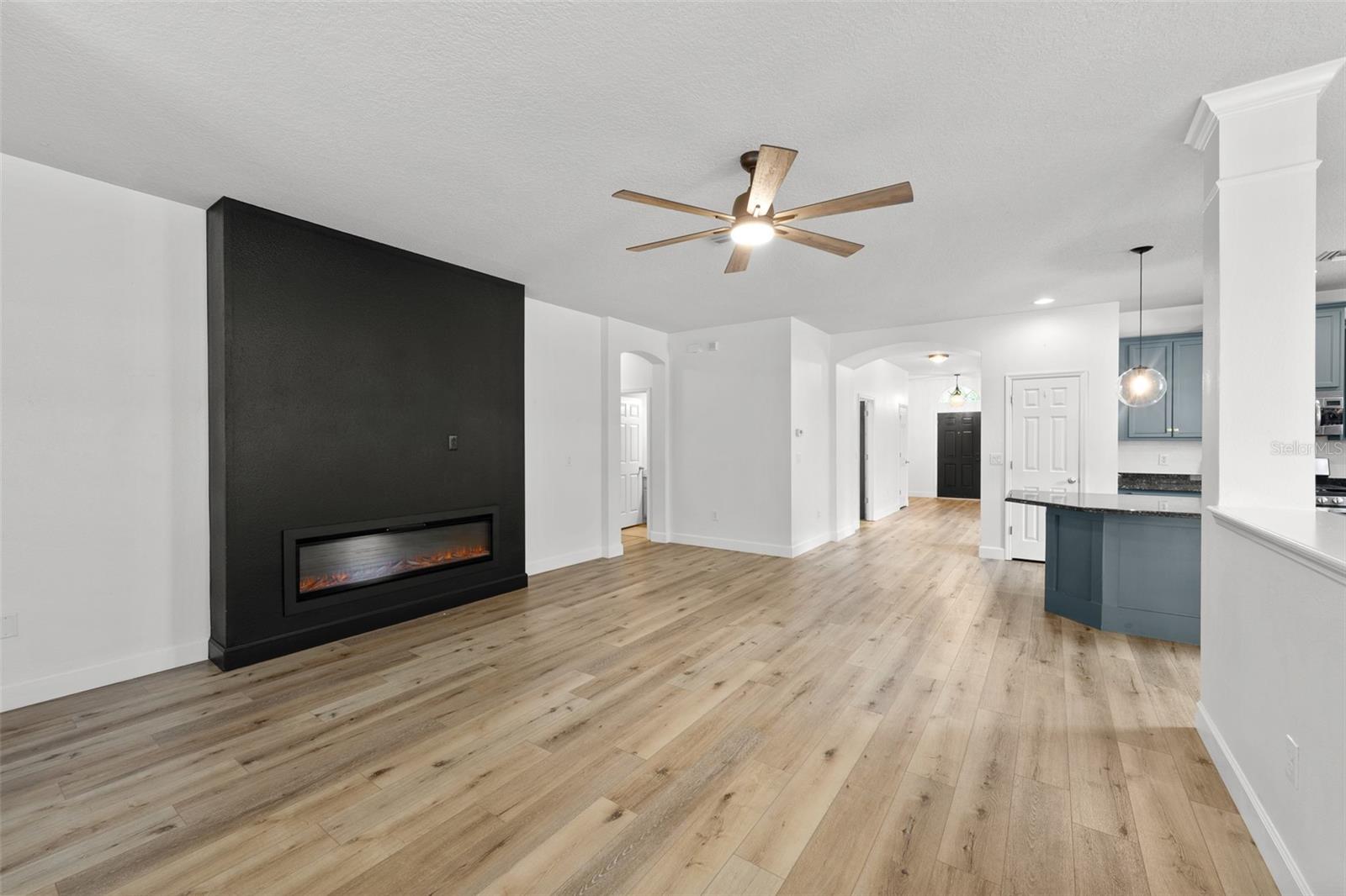 15814 STARLING WATER DR — photo 12