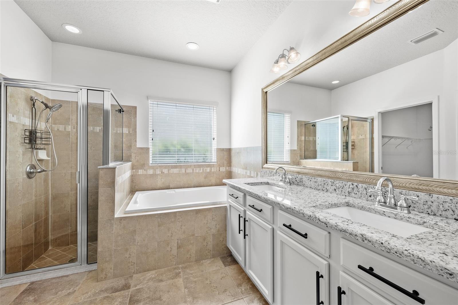 15814 STARLING WATER DR — photo 18