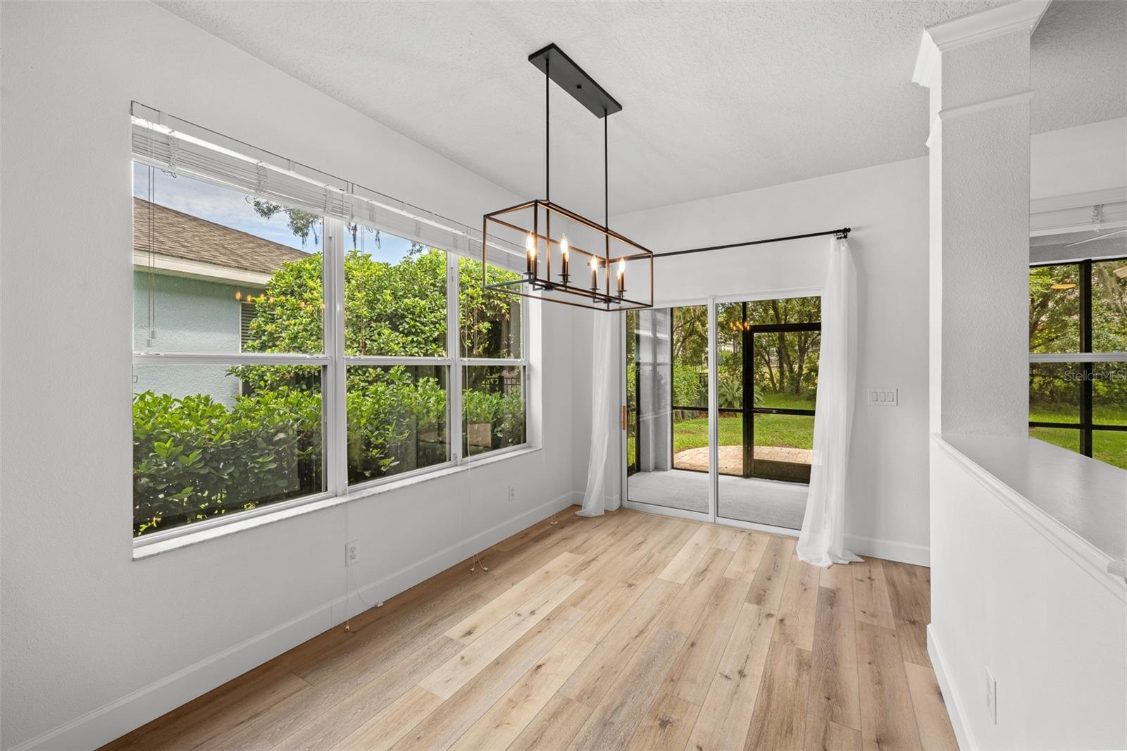 15814 STARLING WATER DR — photo 33