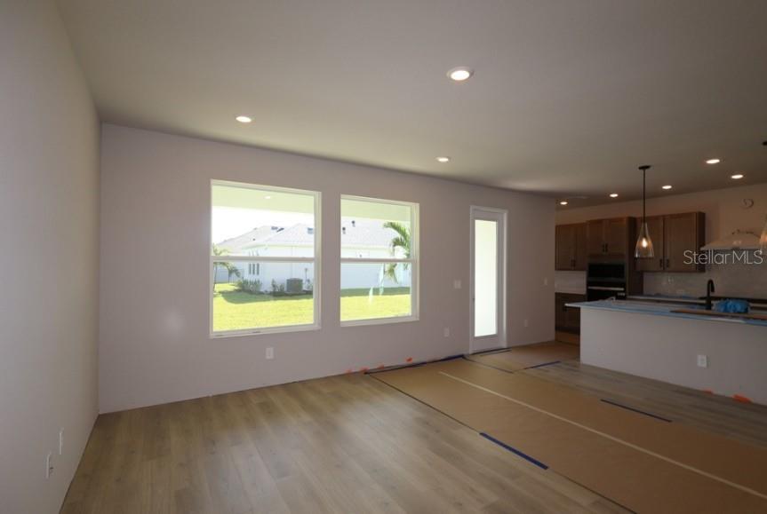 7713 MARINA BAY CV — photo 10