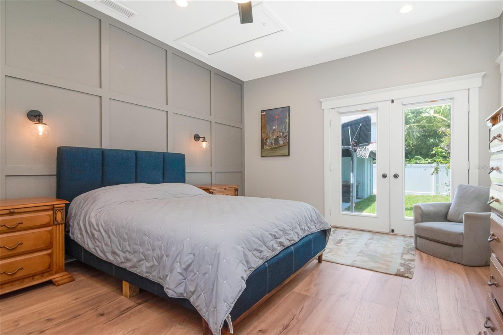 2507 W GRAY ST — photo 14