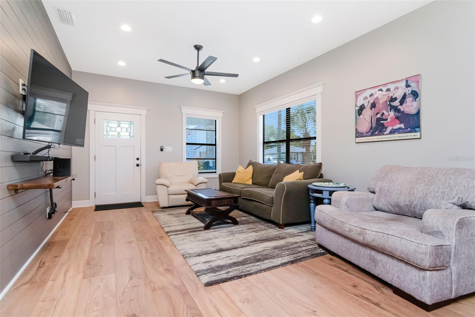 2507 W GRAY ST — photo 6