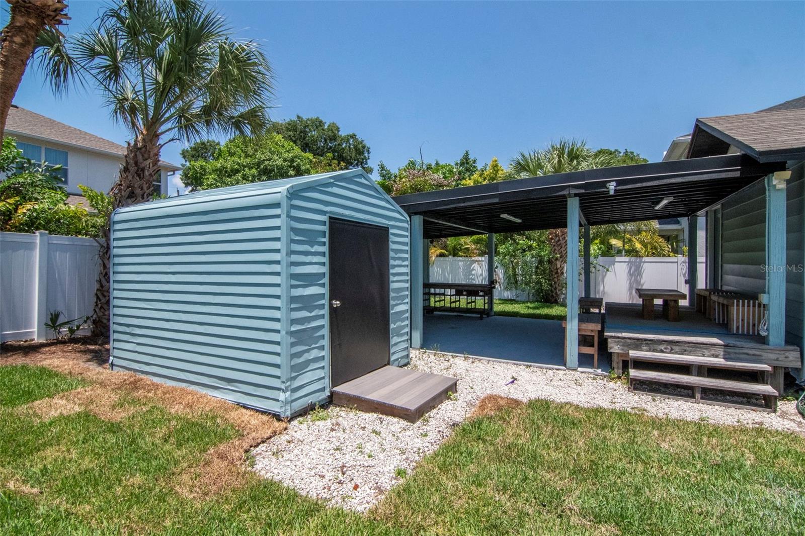 2507 W GRAY ST — photo 35