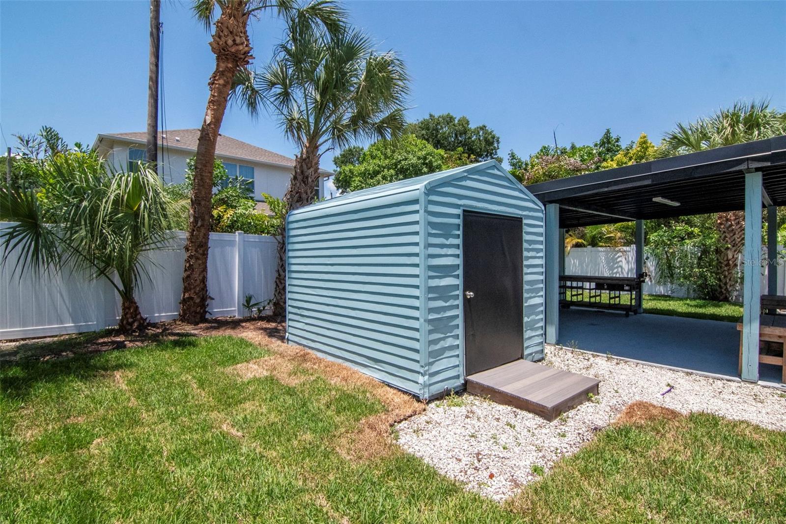 2507 W GRAY ST — photo 34