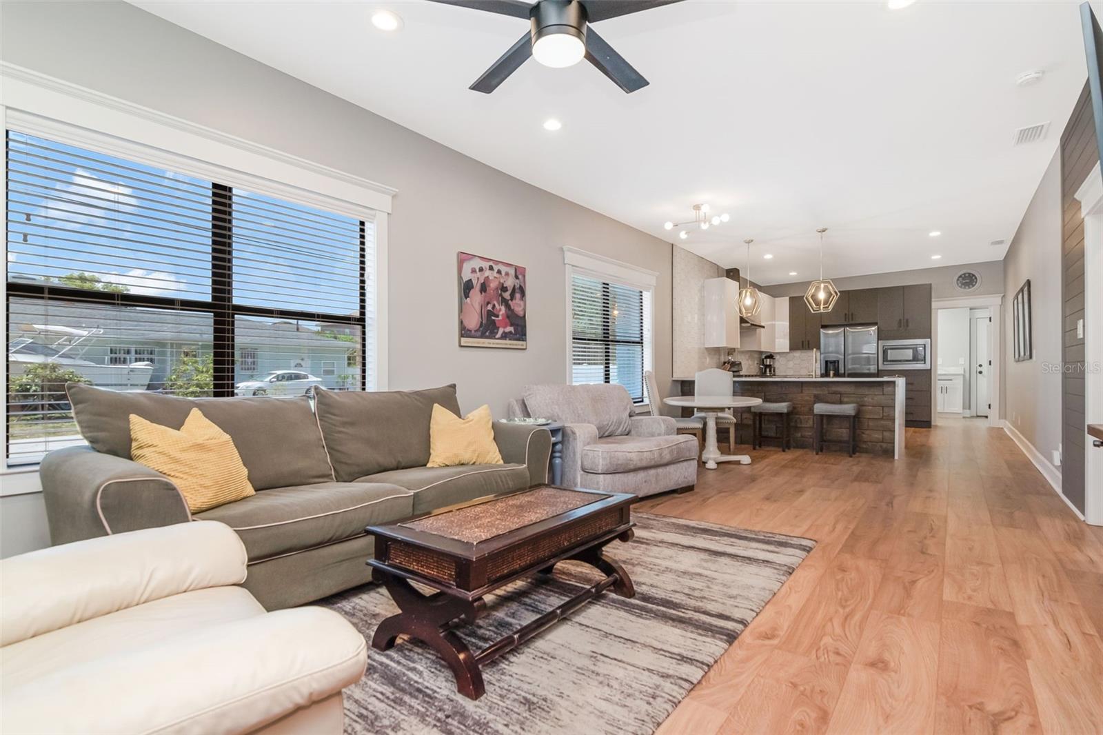 2507 W GRAY ST — photo 4