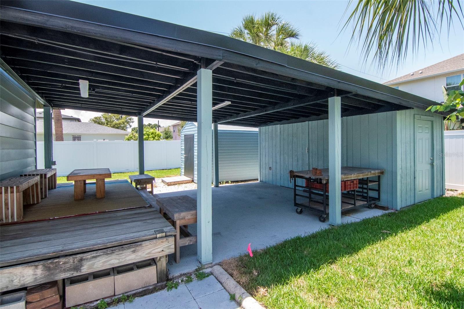 2507 W GRAY ST — photo 28