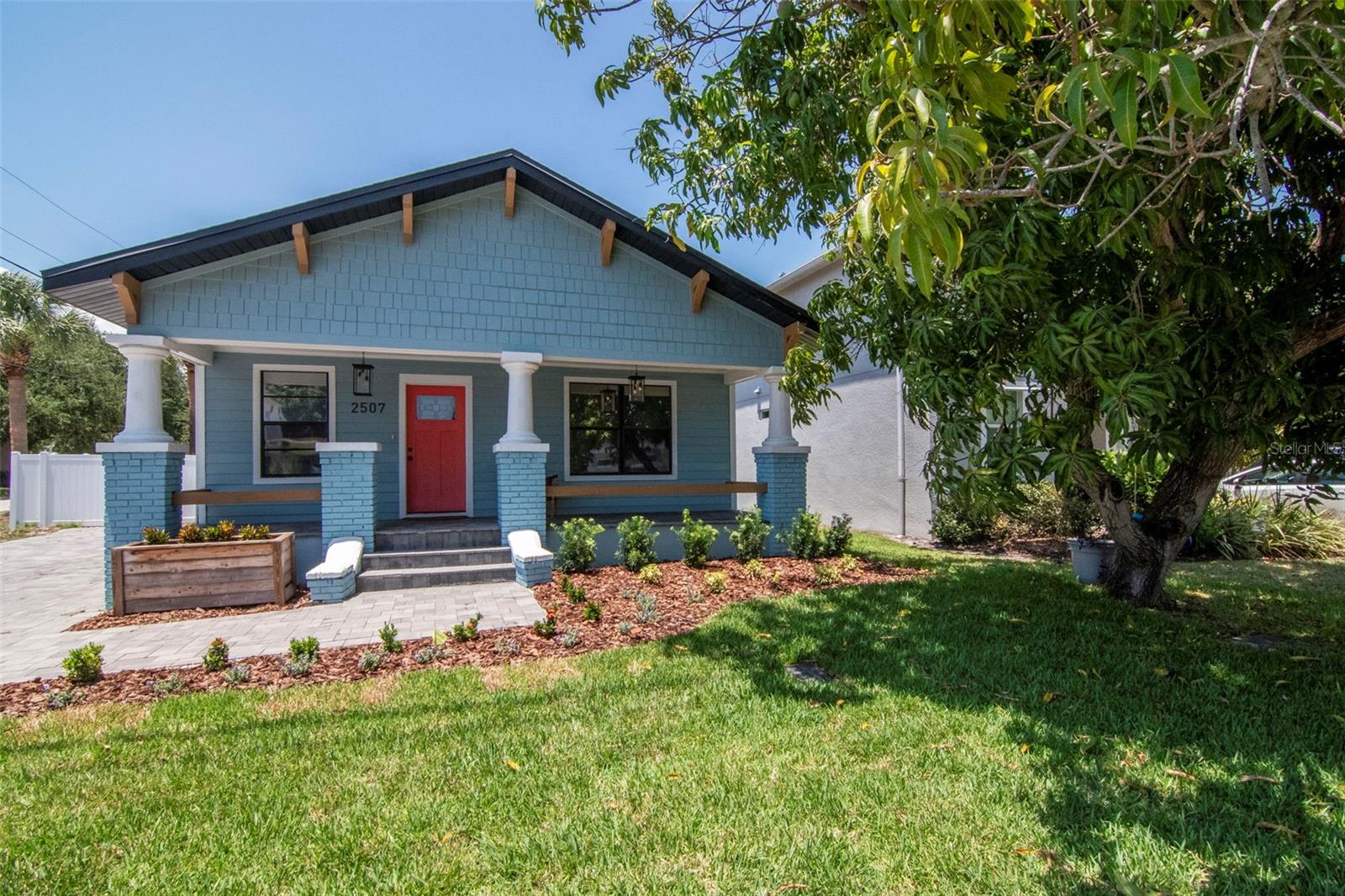 2507 W GRAY ST — photo 39