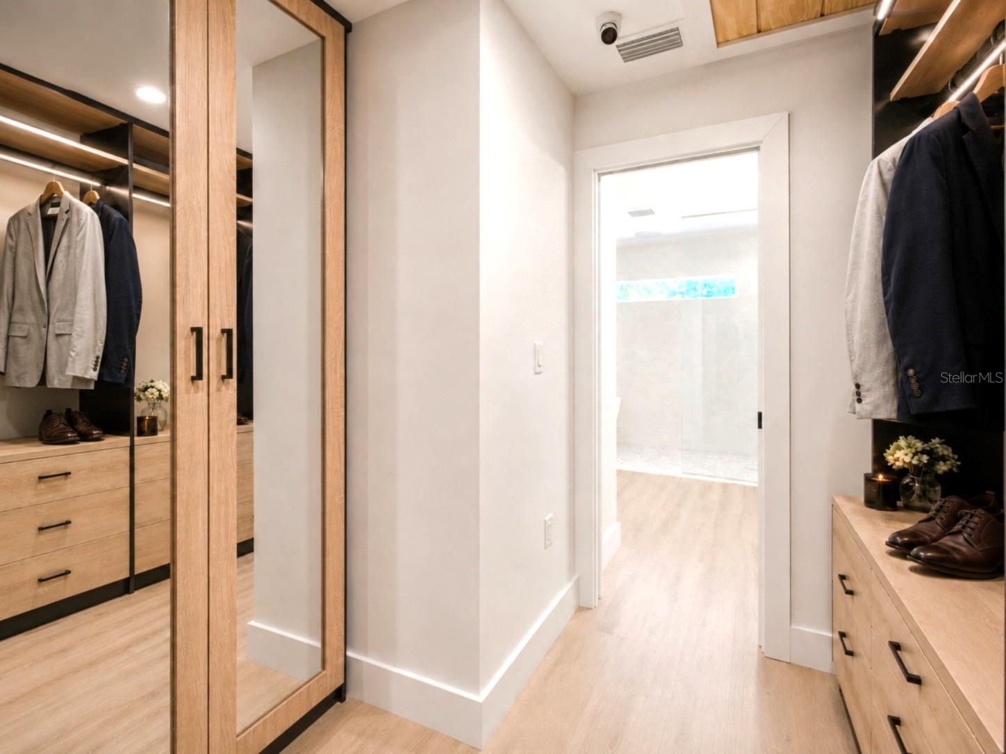 906 SAMY DR — photo 29