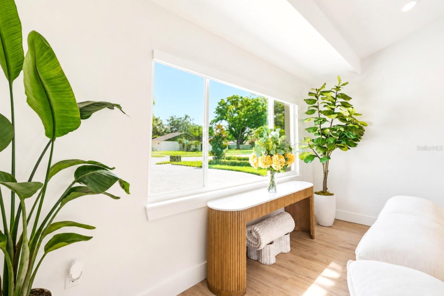 906 SAMY DR — photo 18